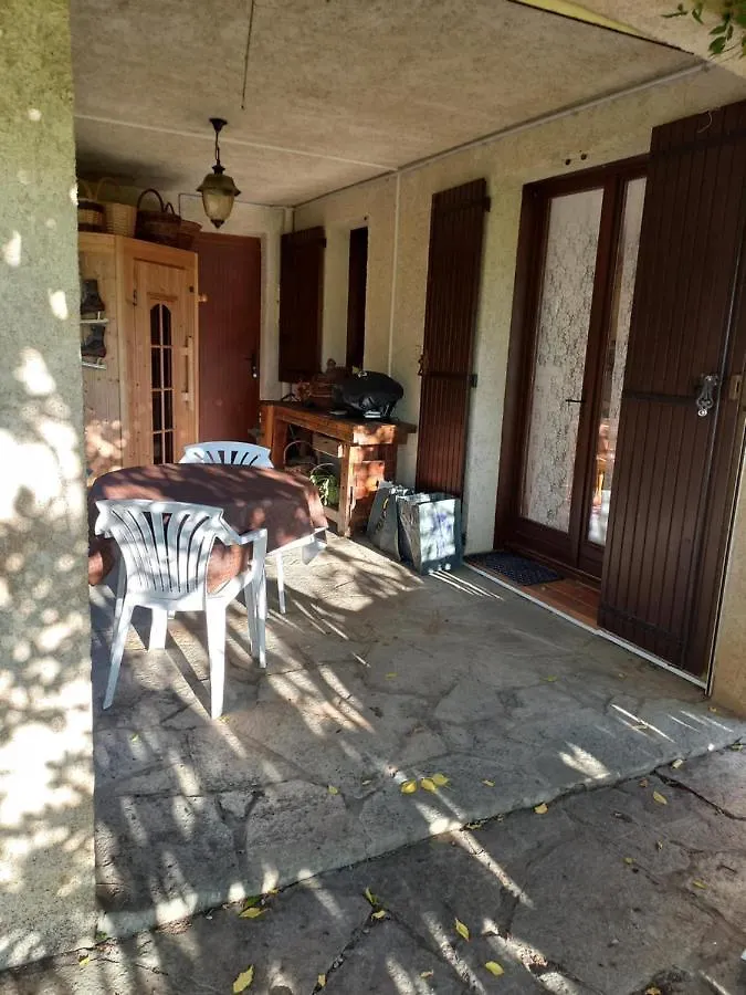 Bas De Villa, 2 Terrasses, Piscine, Spa, Sauna... Neffes 0*,  France